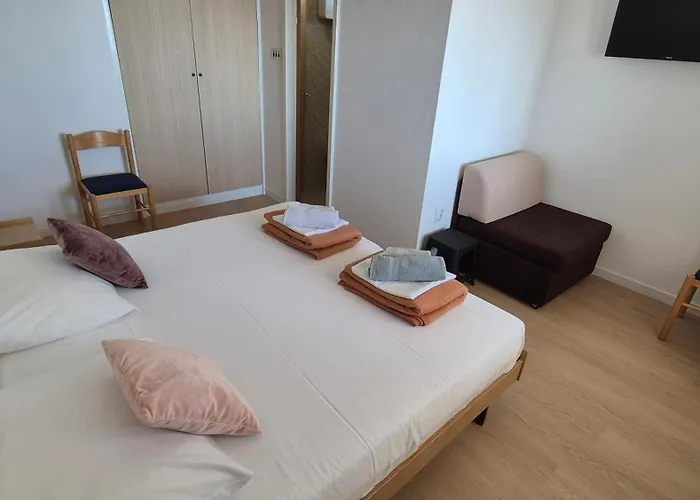 Apartments Kust
