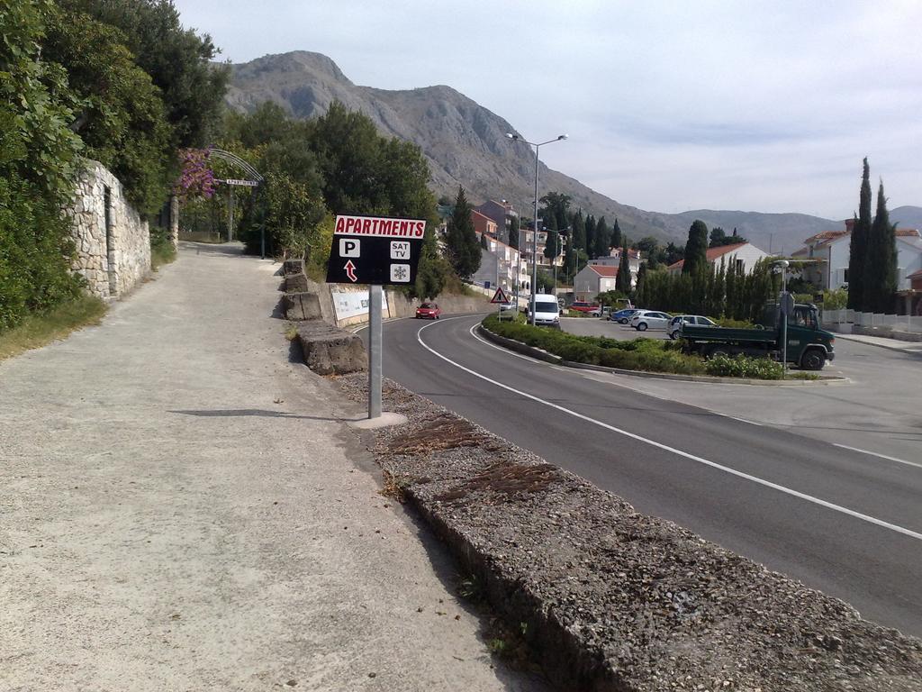 Kust Apartament *