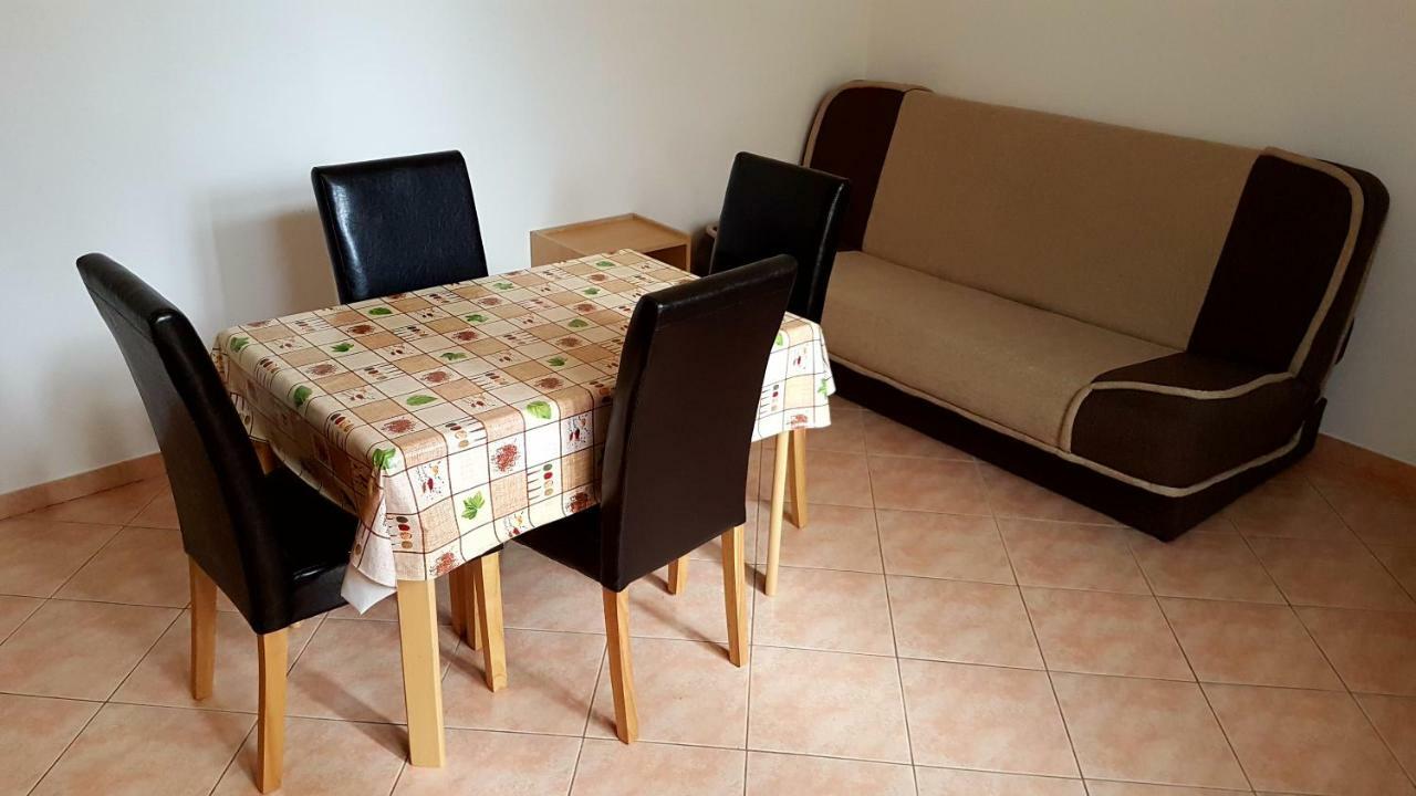 Kust Apartment